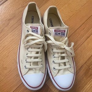 Low top Converse